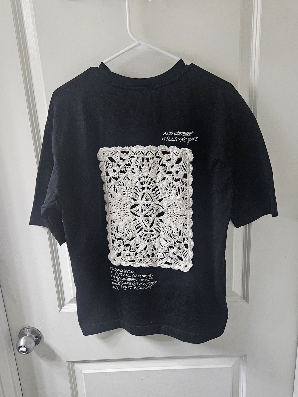 Zara Black Short-Sleeve Tee with Small White Chest Graphic - Picture 9 of 12